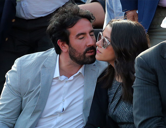 Pablo López y su novia, muy cariñosos en las gradas del Open de tenis