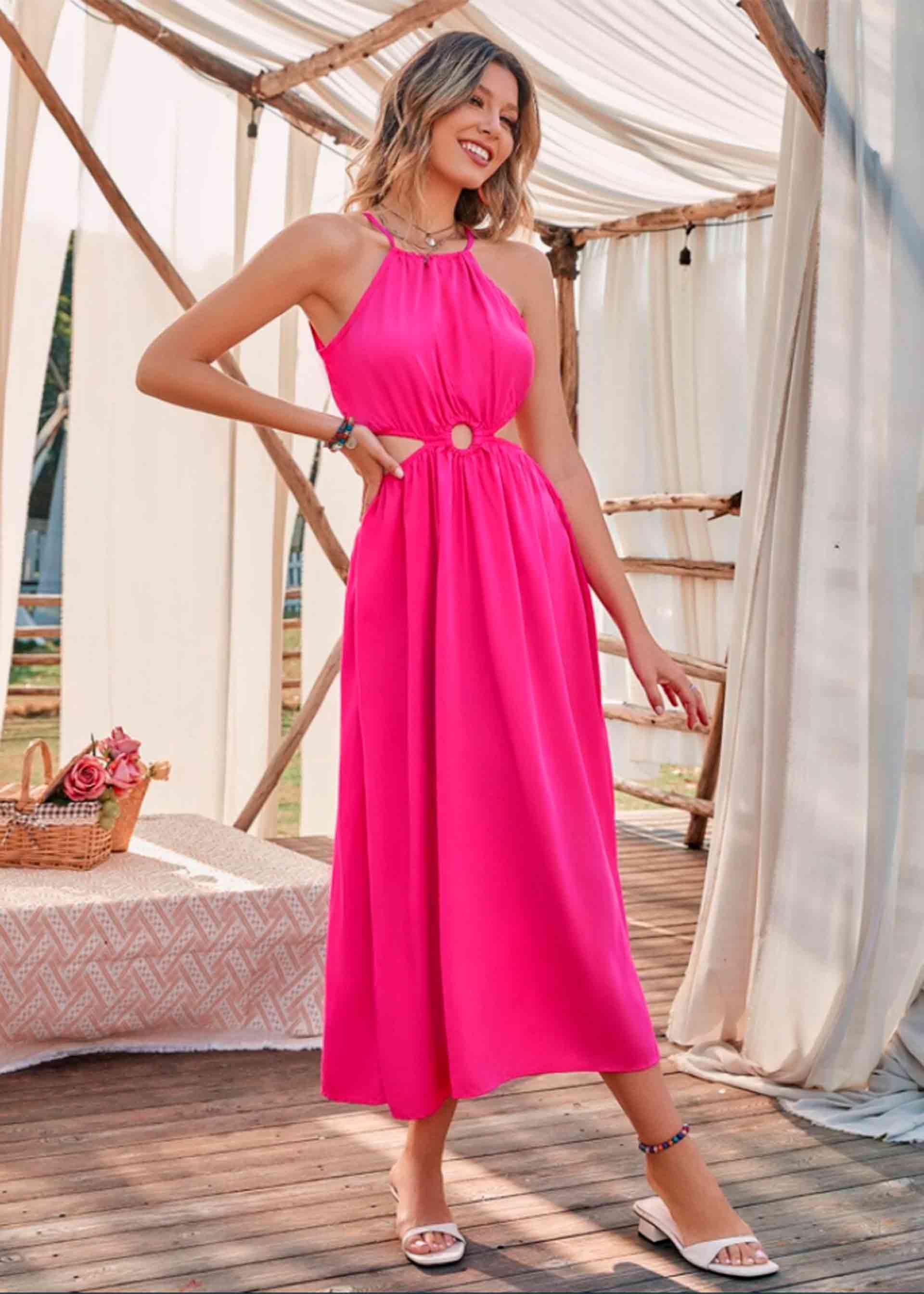 Letizia, de estreno con el vestido rosa de primavera que no tardará en  agotarse por su precio