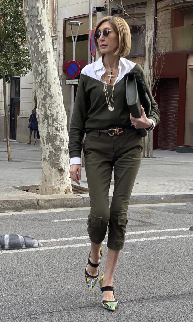 Los pantalones cargo son perfectos para las mayores de 50