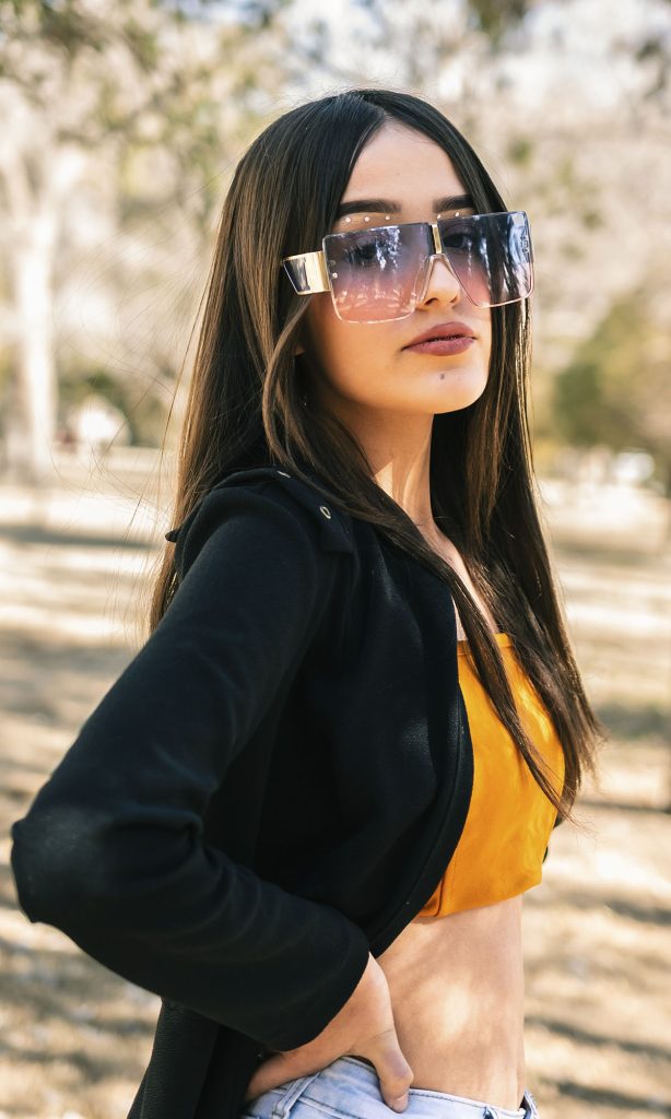 Ficha las tendencias en gafas de sol 2023: estilo y protección para tus ojos