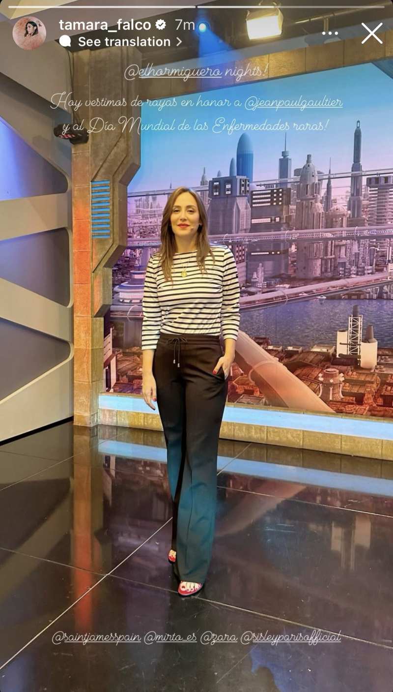 El look marinero MÁS PERFECTO de Tamara Falcó: adelgaza, realza la figura y  alarga las piernas