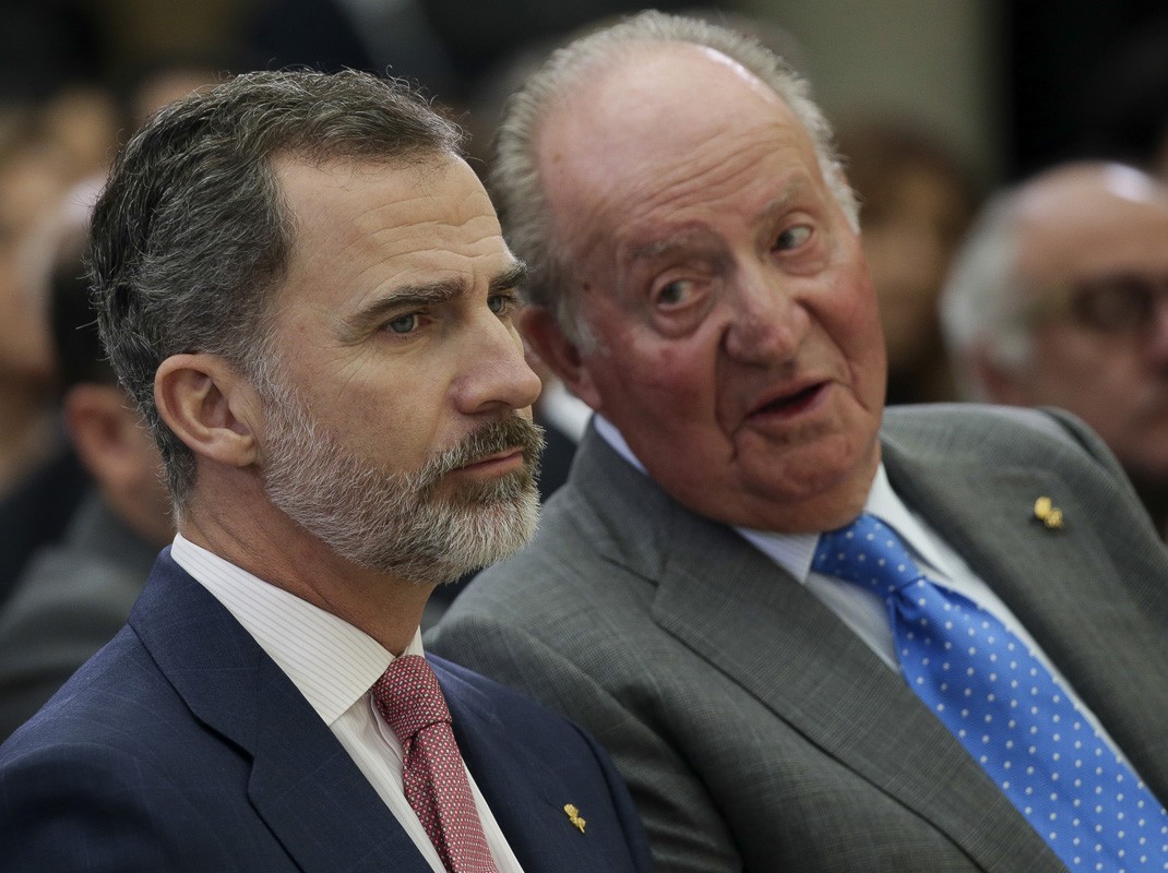 el Rey Juan Carlos y el Rey Felipe